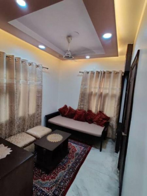 Hidden Gem 2- 1 BHK With Aminities